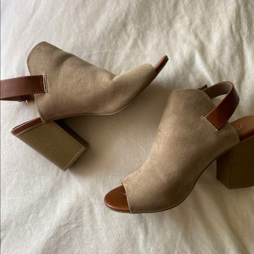 Candie’s ankle boots